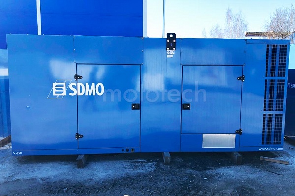 SDMO V650C2 в кожухе